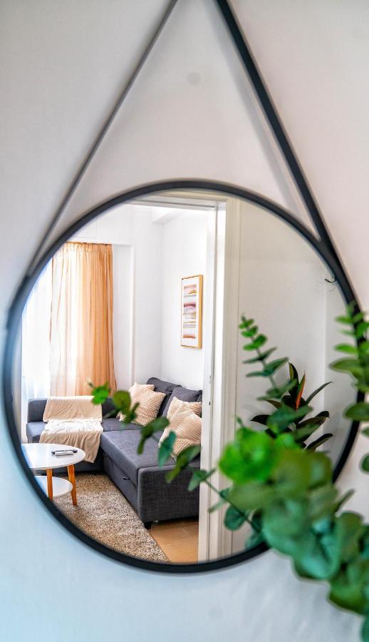 Lux Garden Apartment Near Acropolis In The Heart Of 아테네 외부 사진