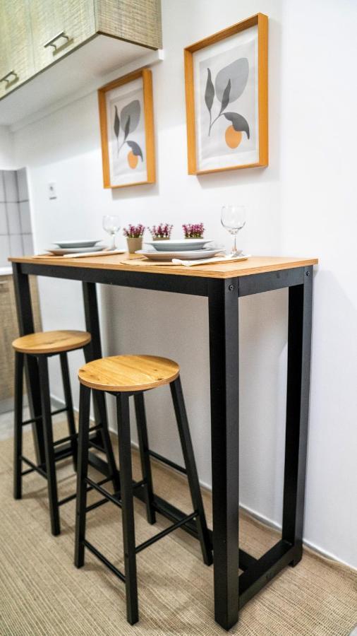 Lux Garden Apartment Near Acropolis In The Heart Of 아테네 외부 사진