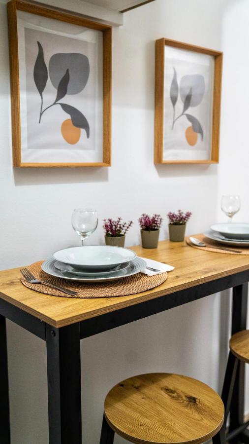 Lux Garden Apartment Near Acropolis In The Heart Of 아테네 외부 사진