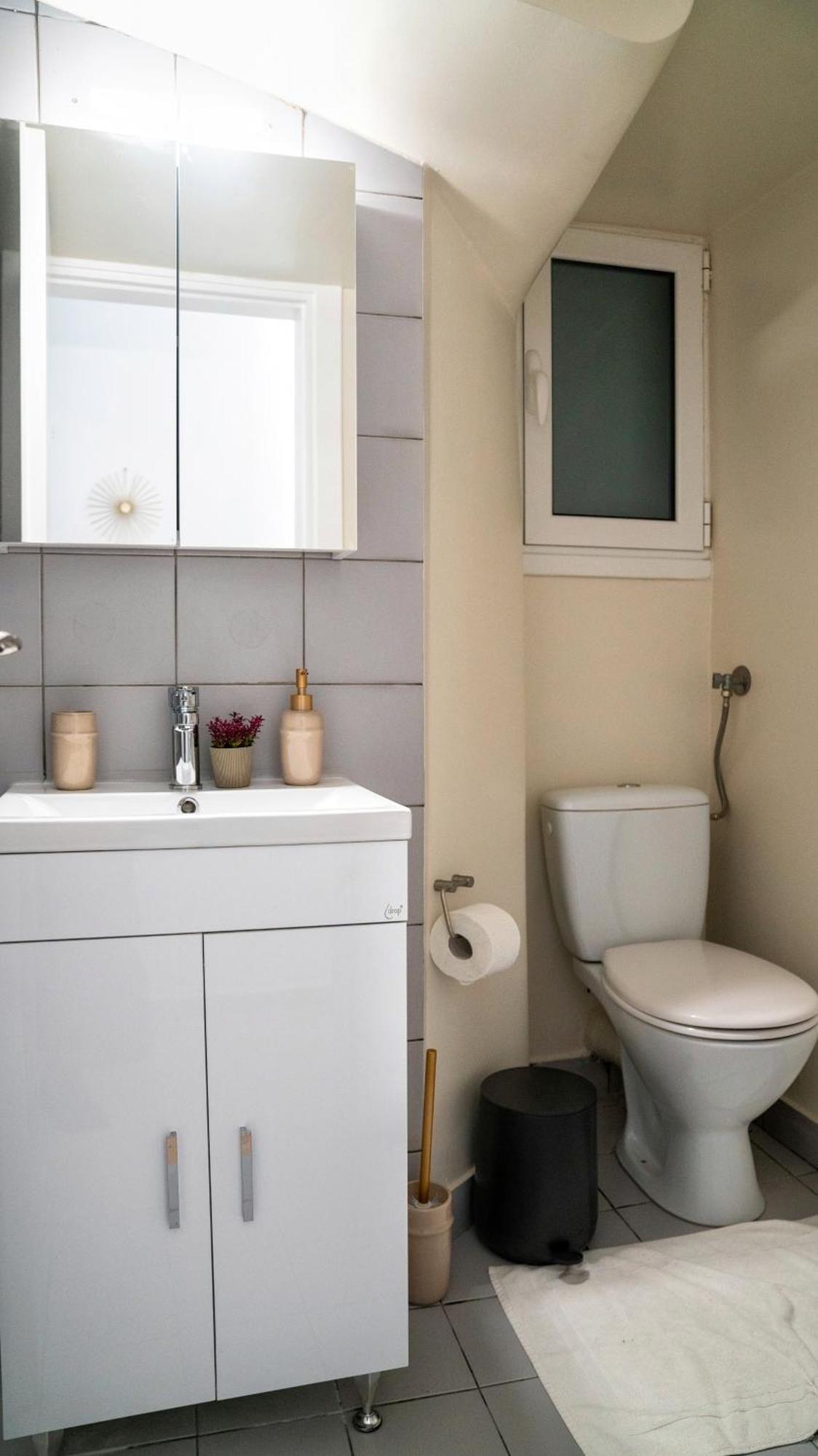 Lux Garden Apartment Near Acropolis In The Heart Of 아테네 외부 사진